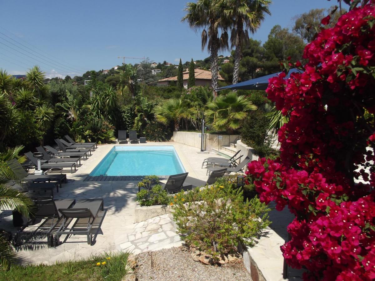 Hotel La Quietude لي إيسامبر المظهر الخارجي الصورة